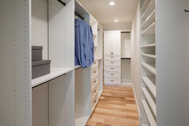 13415 Country Way, Los Altos Hills, CA 94022