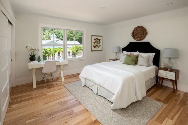 13415 Country Way, Los Altos Hills, CA 94022