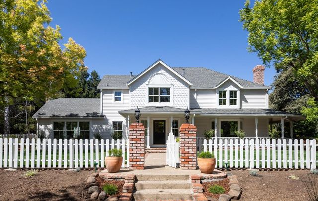 13415 Country Way, Los Altos Hills, CA 94022