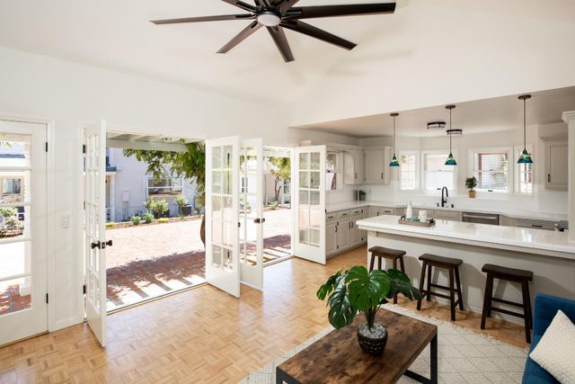 13415 Country Way, Los Altos Hills, CA 94022