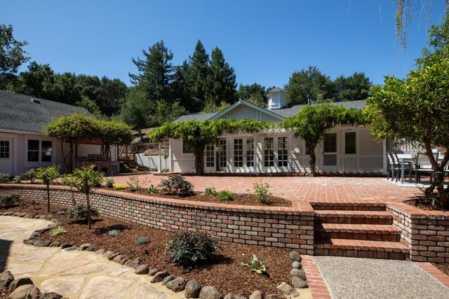 13415 Country Way, Los Altos Hills, CA 94022