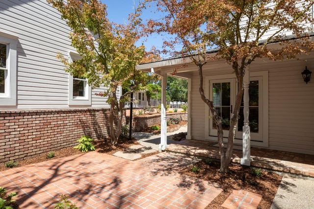 13415 Country Way, Los Altos Hills, CA 94022