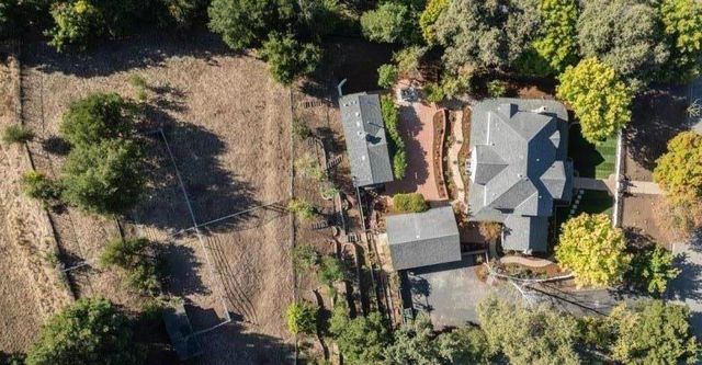 13415 Country Way, Los Altos Hills, CA 94022