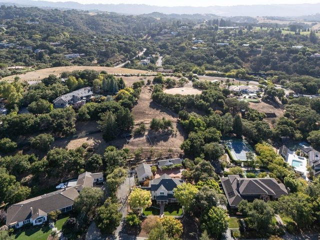 13415 Country Way, Los Altos Hills, CA 94022