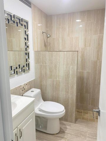 9976 Liberty Rd, Boca Raton, FL 33434