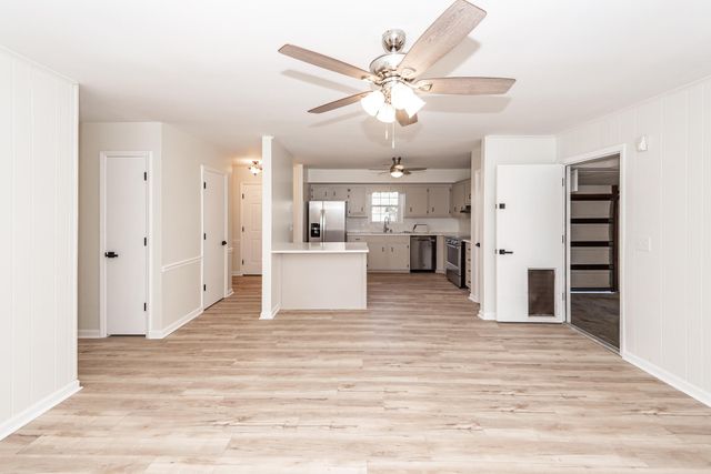 146 Highland Avenue, Summerville, SC 29486