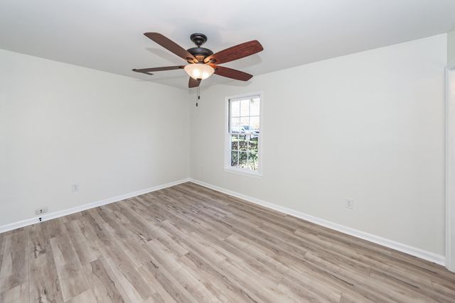 146 Highland Avenue, Summerville, SC 29486