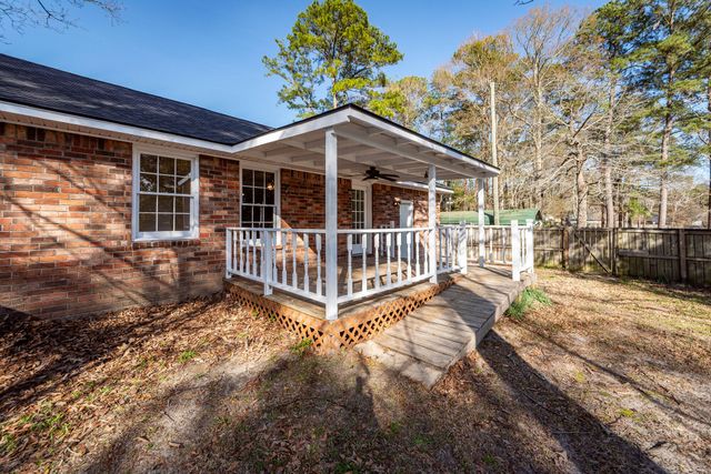 146 Highland Avenue, Summerville, SC 29486