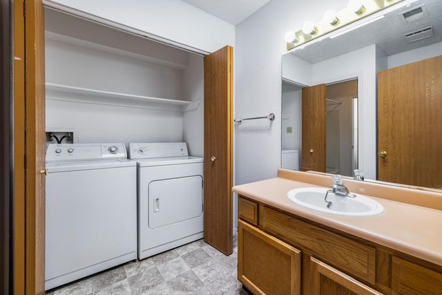 5801 Lowell Street NE UNIT 28D, Albuquerque, NM 87111