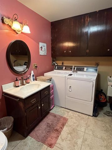 1903 Eastwood Avenue, Janesville, WI 53545
