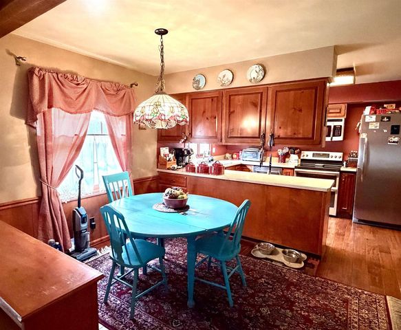 1903 Eastwood Avenue, Janesville, WI 53545