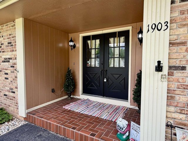 1903 Eastwood Avenue, Janesville, WI 53545