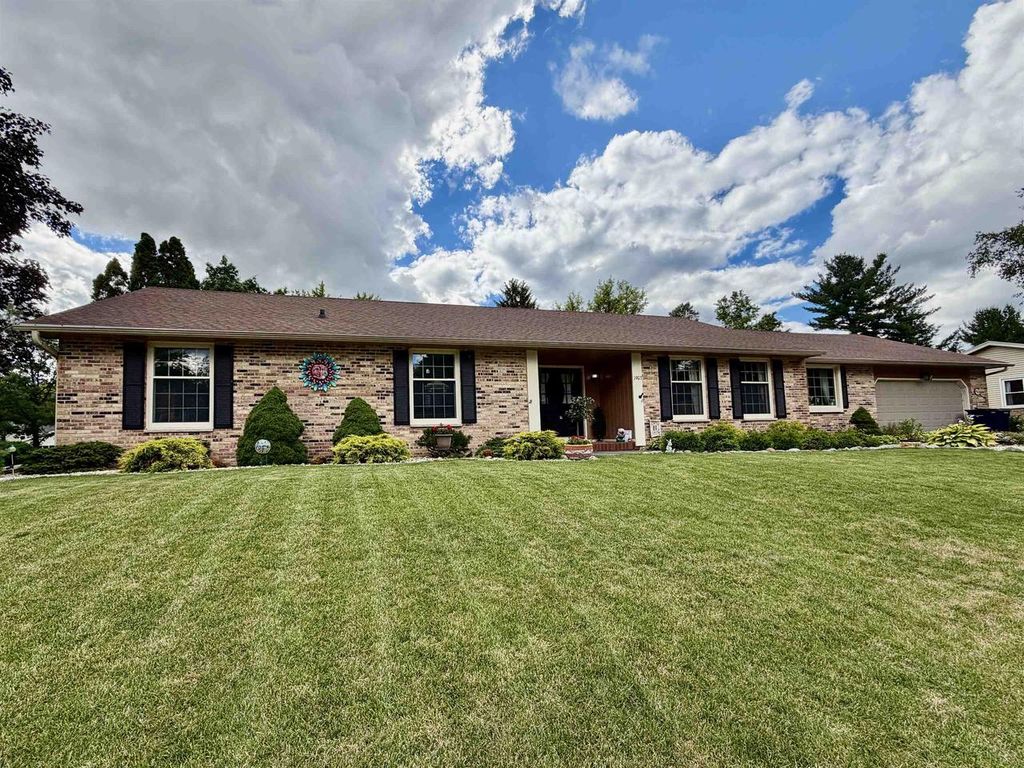 1903 Eastwood Avenue, Janesville, WI 53545