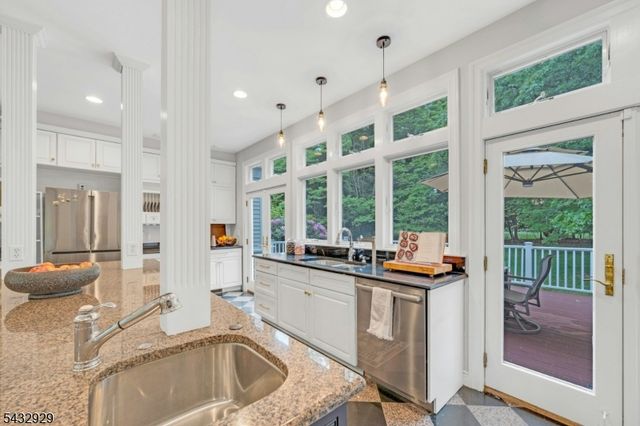 42 Llewellyn Rd, Montclair Twp., NJ 07042