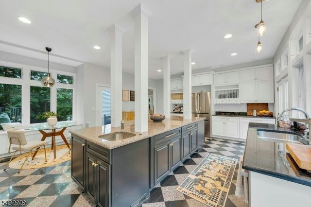 42 Llewellyn Rd, Montclair Twp., NJ 07042