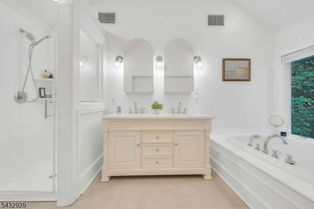 42 Llewellyn Rd, Montclair Twp., NJ 07042
