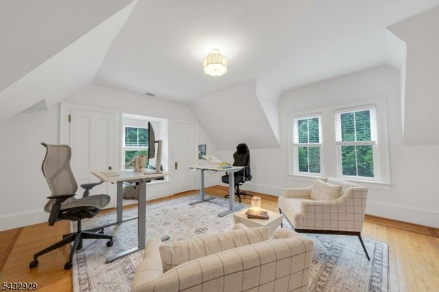 42 Llewellyn Rd, Montclair Twp., NJ 07042