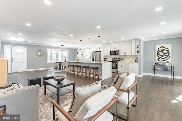 7510 MILWAY DR, Alexandria, VA 22306