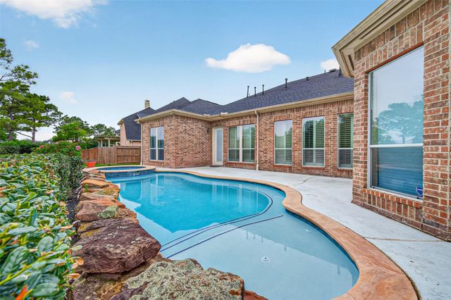 12316 Bend Creek Lane, Pearland, TX 77584