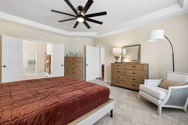 1053 Avery Trace Cir, Hendersonville, TN 37075