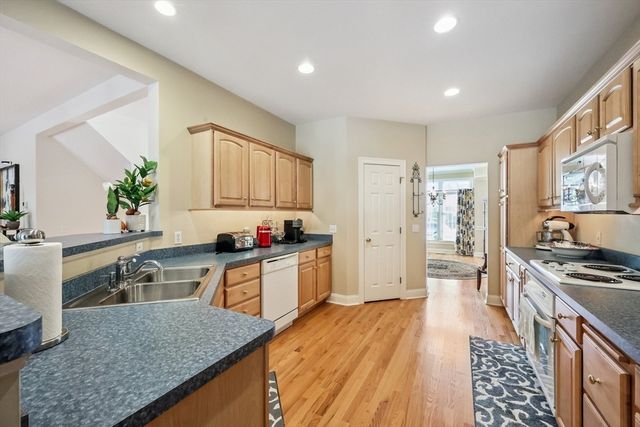 79 High Pine Circle 79, Wilbraham, MA 01095