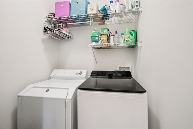 79 High Pine Circle 79, Wilbraham, MA 01095