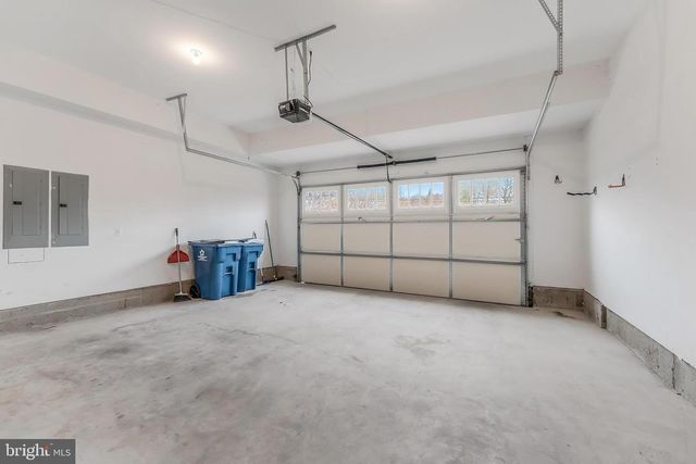 6805 LUMSDEN ST, Mclean, VA 22101