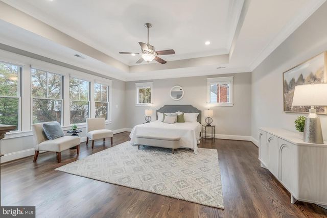 6805 LUMSDEN ST, Mclean, VA 22101