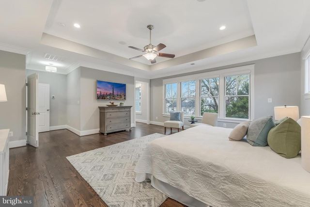 6805 LUMSDEN ST, Mclean, VA 22101