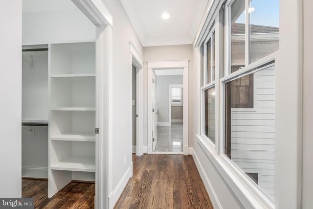 6805 LUMSDEN ST, Mclean, VA 22101