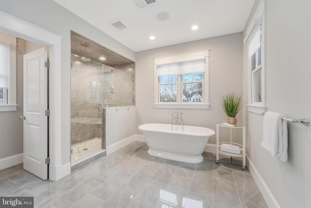 6805 LUMSDEN ST, Mclean, VA 22101