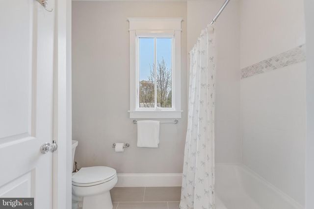 6805 LUMSDEN ST, Mclean, VA 22101