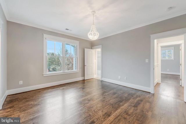 6805 LUMSDEN ST, Mclean, VA 22101