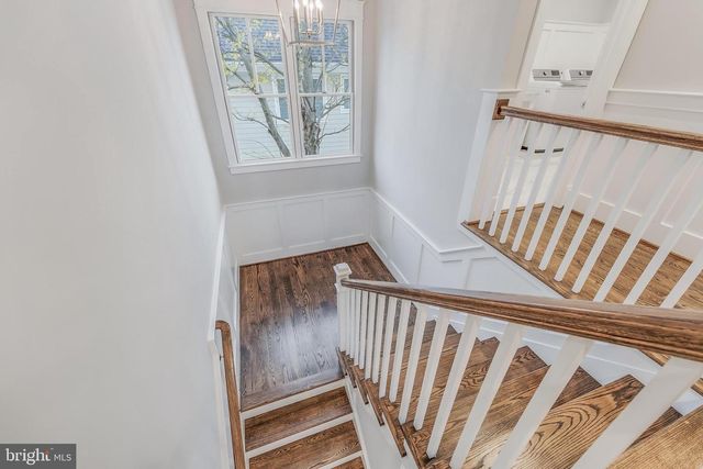 6805 LUMSDEN ST, Mclean, VA 22101