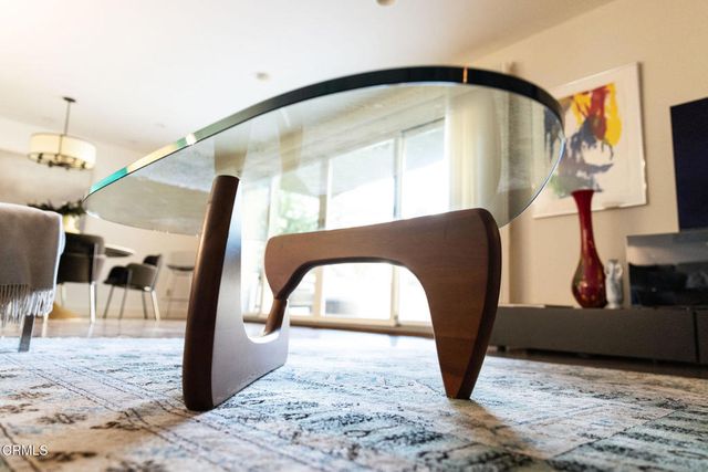 382 E California Boulevard 105, Pasadena, CA 91106