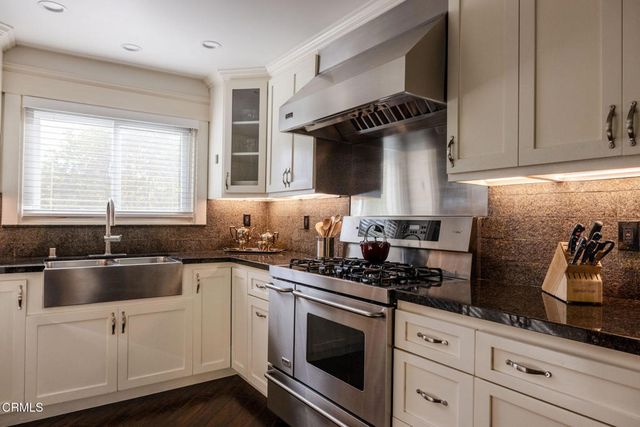 382 E California Boulevard 105, Pasadena, CA 91106