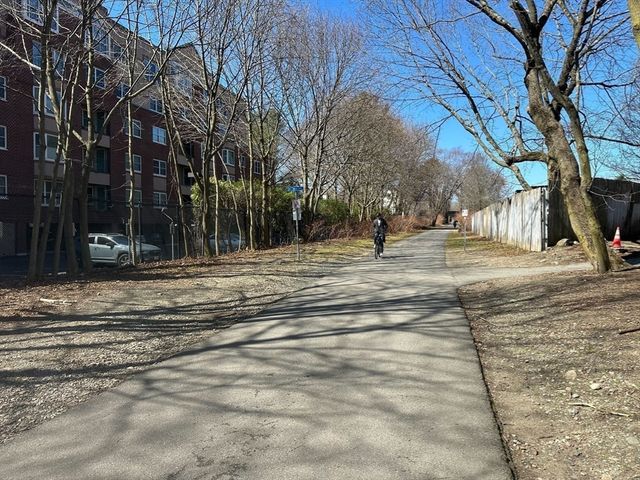 1 Watermill Pl 316, Arlington, MA 02476