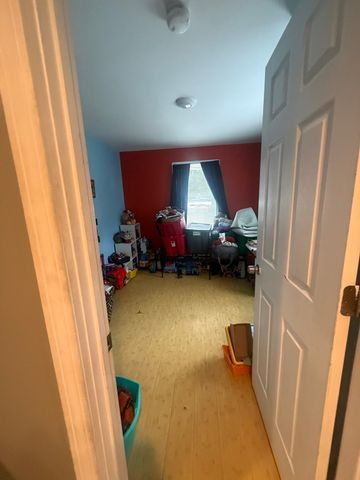 96 Birch St, Attleboro, MA 02703