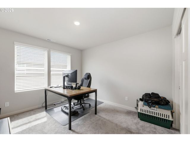 875 Legacy, Eugene, OR 97402