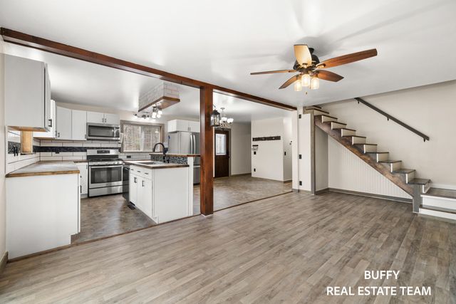5242 S Hawkins Road, Pinora Twp, MI 49623