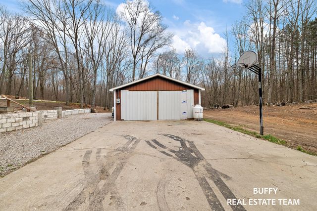 5242 S Hawkins Road, Pinora Twp, MI 49623