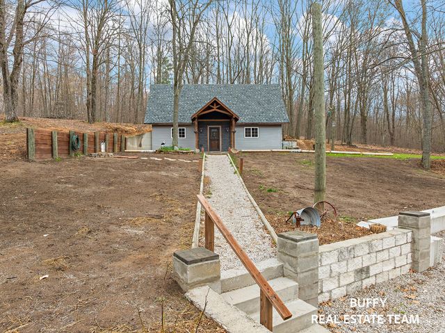 5242 S Hawkins Road, Pinora Twp, MI 49623