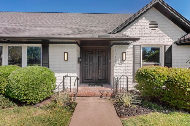 10132 Medlock Drive, Dallas, TX 75218