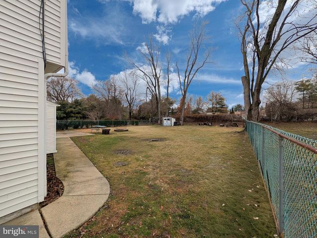 110 ELMWOOD AVE, Feasterville Trevose, PA 19053