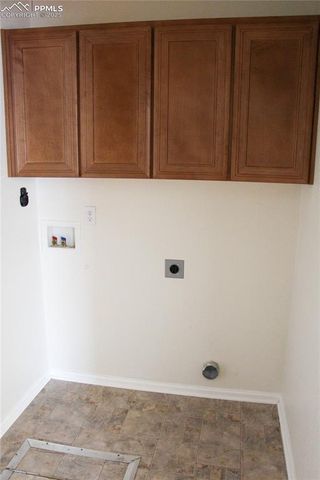 3427 Tail Spin Drive, Colorado Springs, CO 80916