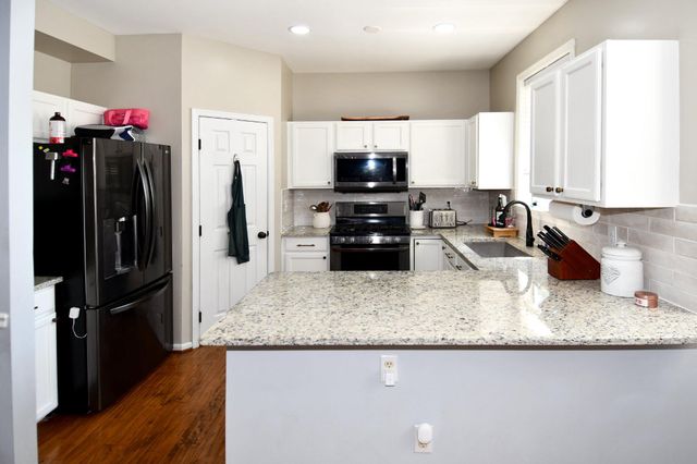 11627 NELLINGS PL, Woodbridge, VA 22192