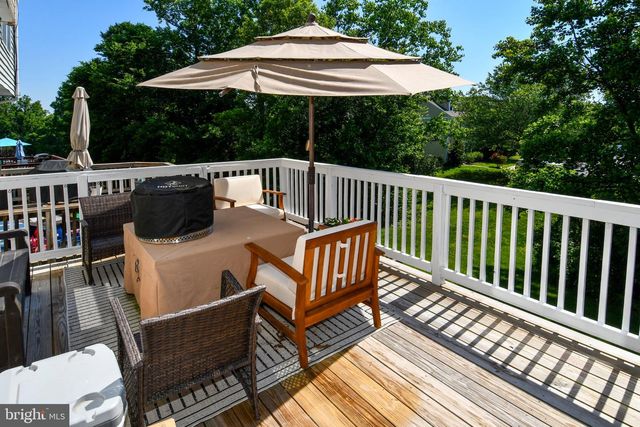 11627 NELLINGS PL, Woodbridge, VA 22192