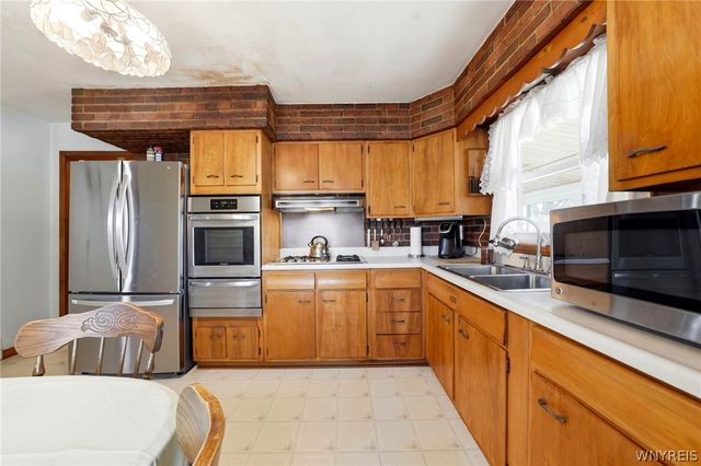 209 Harvard Avenue, Cheektowaga, NY 14043