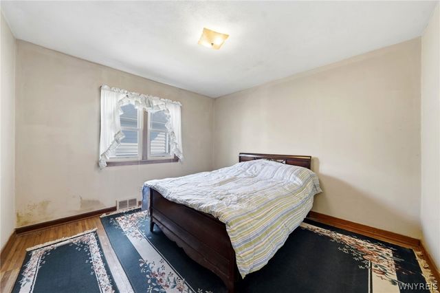 209 Harvard Avenue, Cheektowaga, NY 14043