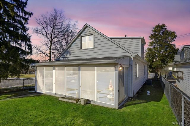 209 Harvard Avenue, Cheektowaga, NY 14043